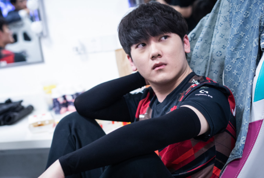 比赛中占据 比赛中占据